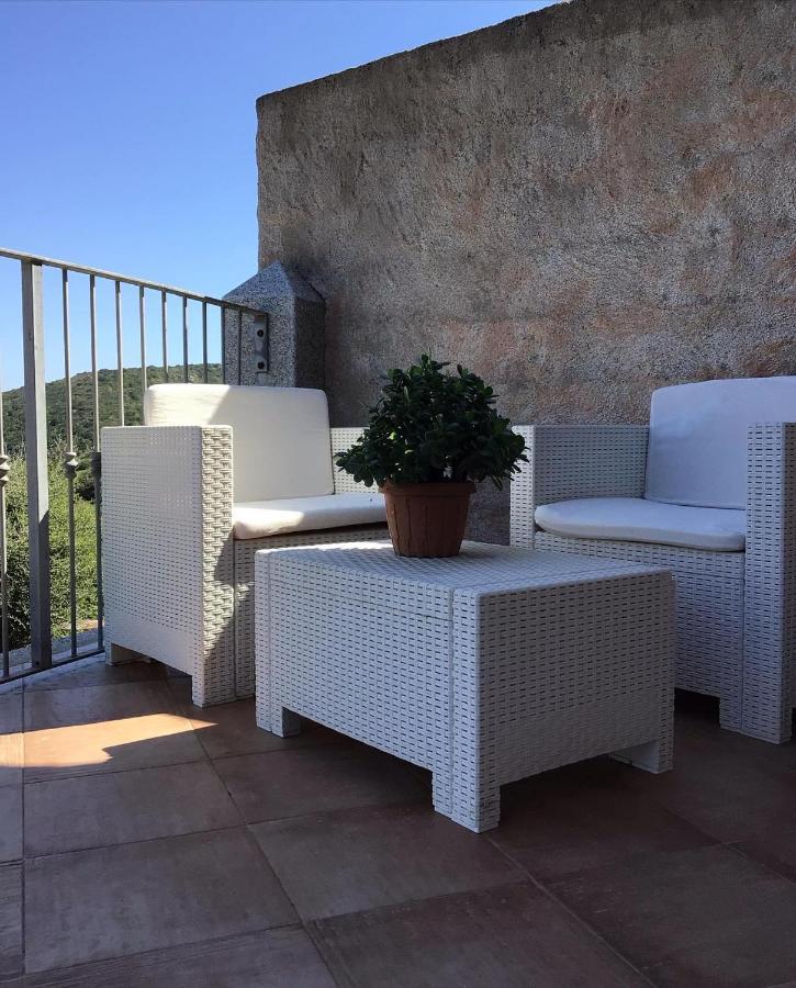Agriturismo Lu Stabbiacciu Aglientu Luaran gambar