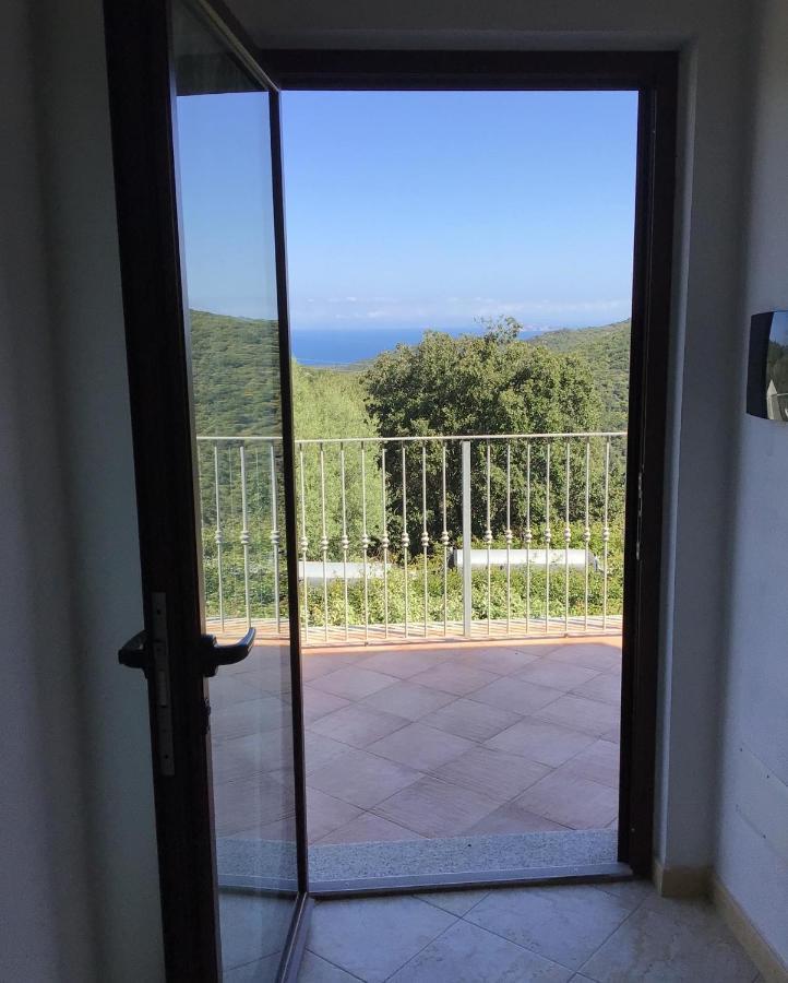 Agriturismo Lu Stabbiacciu Aglientu Luaran gambar